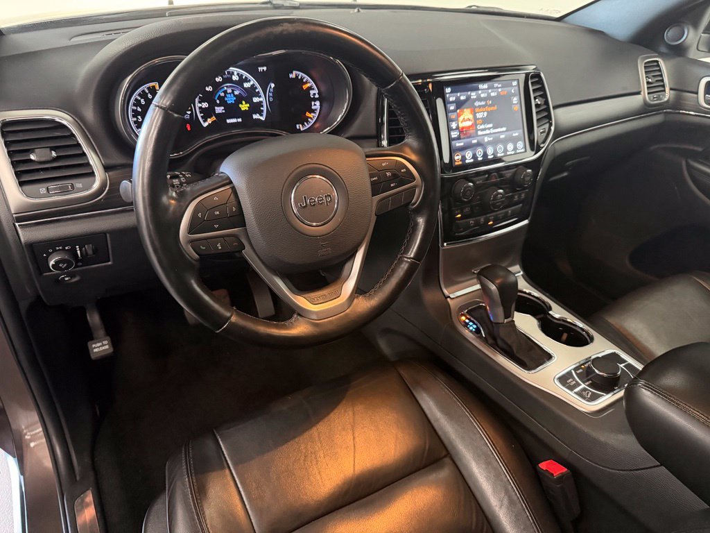 Used 2021 Jeep Grand Cherokee Limited AWD/4WD image 11