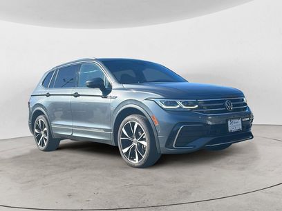 Used 2022 Volkswagen Tiguan SEL R-Line