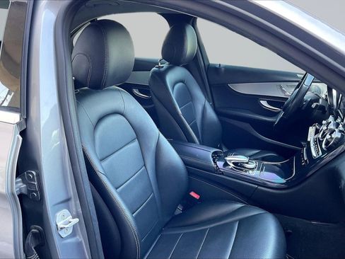 Used 2015 Mercedes-Benz C 300 Sedan image 7