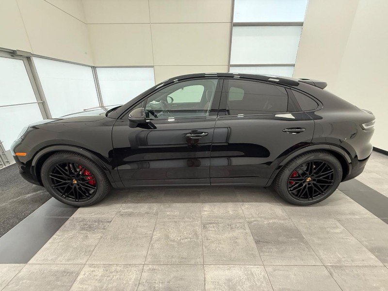 New 2026 Porsche Cayenne S AWD/4WD image 2