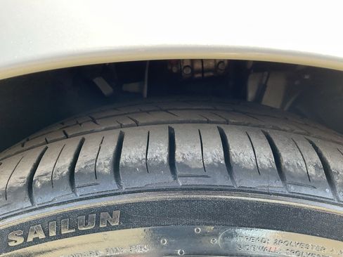 Used 2021 Tesla Model S Long Range Plus image 81