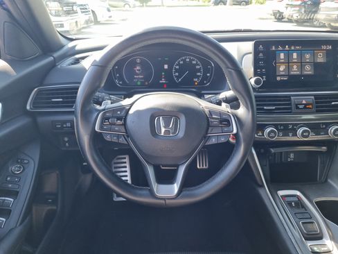 Used 2019 Honda Accord Sport image 18