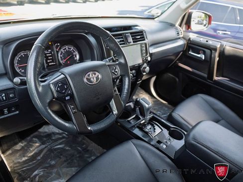 Used 2023 Toyota 4Runner TRD Off-Road Premium w/ Moonroof Package AWD/4WD image 22
