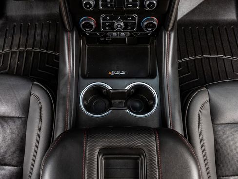 Used 2022 Chevrolet Tahoe RST w/ Luxury Package image 23