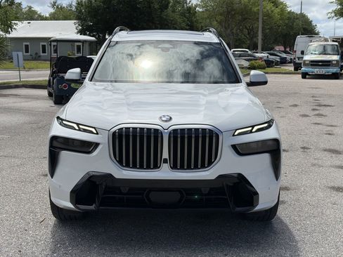 Certified 2025 BMW X7 xDrive40i image 2