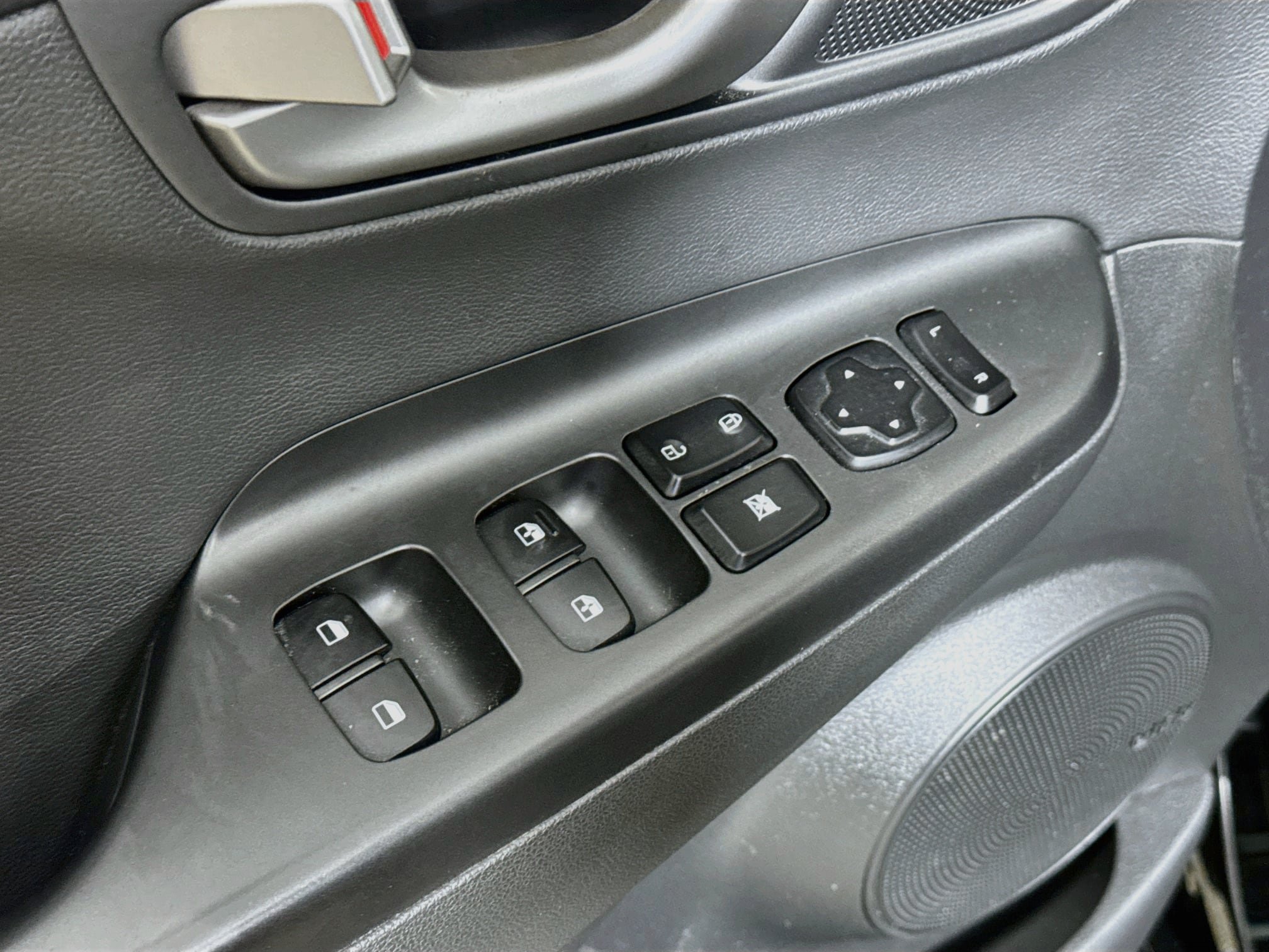 Used 2021 Hyundai Kona Ultimate AWD/4WD image 22
