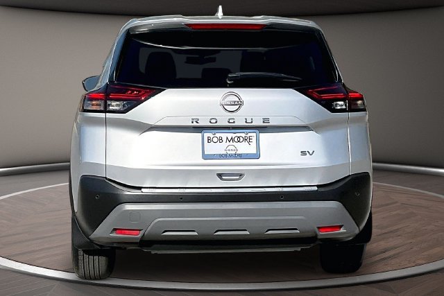 Used 2023 Nissan Rogue SV FWD image 4