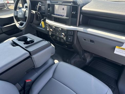 New 2025 Ford F550 2WD Regular Cab Super Duty image 32