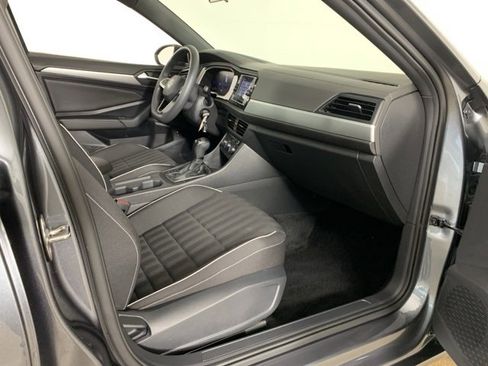 Used 2022 Volkswagen Jetta Sport image 36