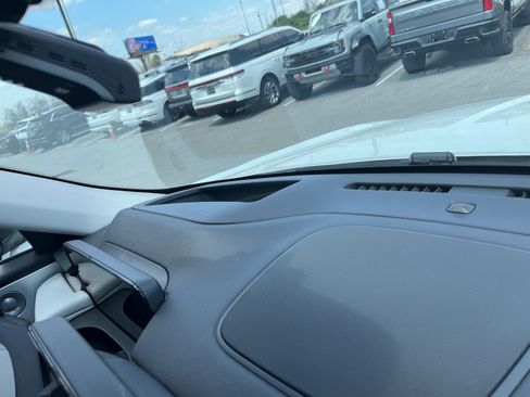 Used 2025 Lincoln Aviator Reserve w/ Equipment Group 201A image 14