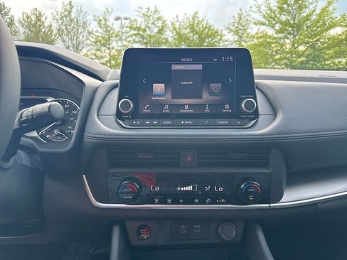 New 2026 Nissan Rogue SV AWD/4WD image 19