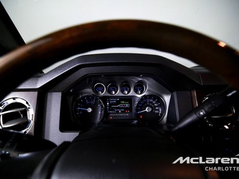 Used 2015 Ford F450 Platinum image 13