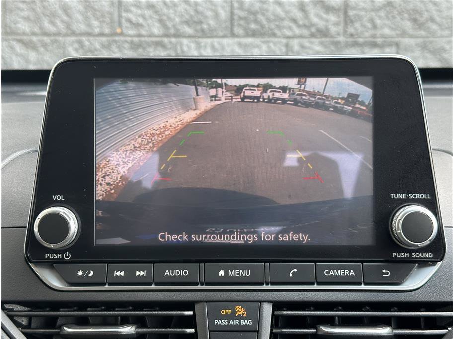 Used 2022 Nissan Altima 2.5 SV AWD/4WD image 24