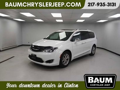 Used 2018 Chrysler Pacifica Limited