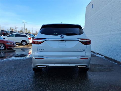 Used 2018 Buick Enclave Avenir image 7