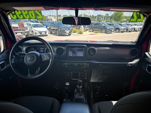 Used 2022 Jeep Wrangler Unlimited Sport AWD/4WD image 13