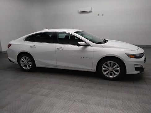 Used 2022 Chevrolet Malibu LT FWD image 11