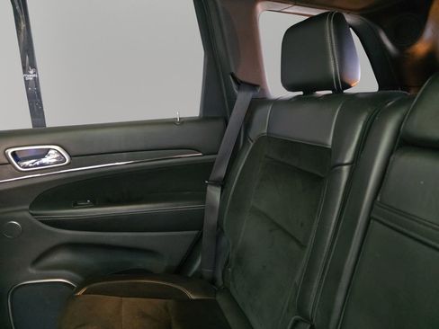 Used 2017 Jeep Grand Cherokee SRT w/ Trailer Tow Group IV image 19