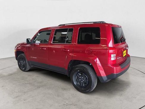 Used 2017 Jeep Patriot Sport w/ Power Value Group AWD/4WD image 7