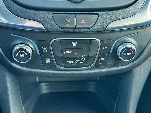 Used 2023 Chevrolet Equinox LT image 15