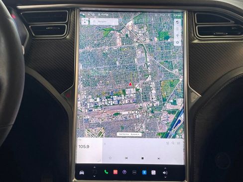 Used 2017 Tesla Model X 100D image 30