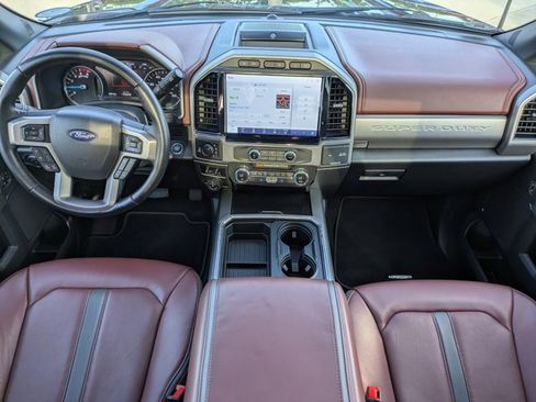 Certified 2022 Ford F250 Platinum image 17
