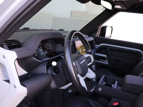 Used 2022 Land Rover Defender 110 SE AWD/4WD image 51