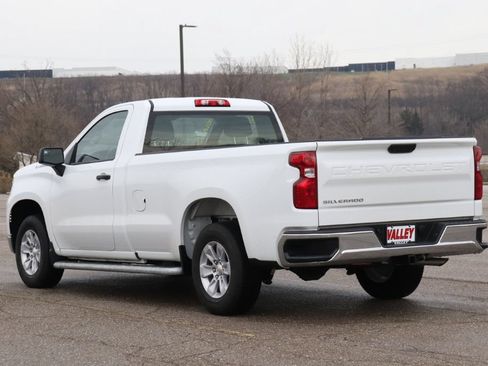 Used 2025 Chevrolet Silverado 1500 W/T RWD image 7