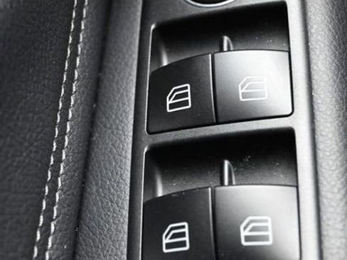 Used 2019 Mercedes-Benz GLE 43 AMG 4MATIC image 26