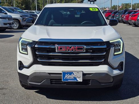 Used 2025 GMC Terrain Elevation image 8