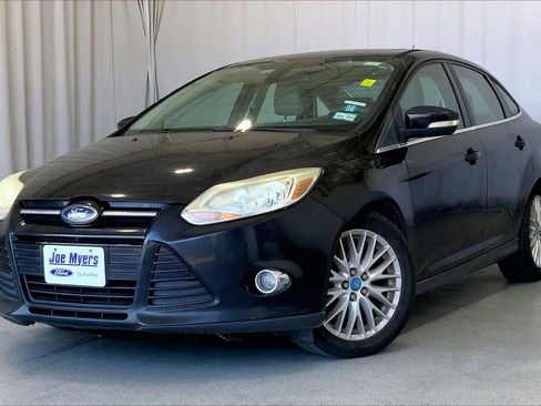 Used 2012 Ford Focus SEL image 2