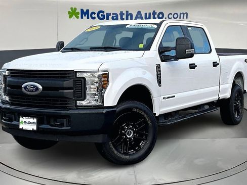 Used 2019 Ford F250 XL w/ Power Equipment Group image 3
