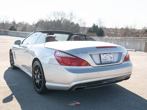 Used 2013 Mercedes-Benz SL 550 image 5
