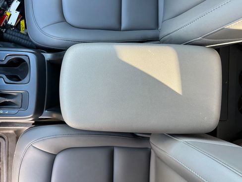 Certified 2022 GMC Canyon Elevation Standard image 27