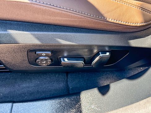 Certified 2025 BMW X3 xDrive30i w/ M Sport Package image 21