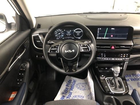 Certified 2024 Kia Seltos S image 30