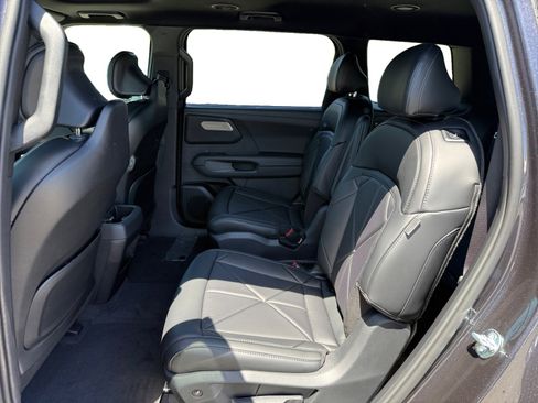 New 2027 Kia Telluride EX FWD image 16