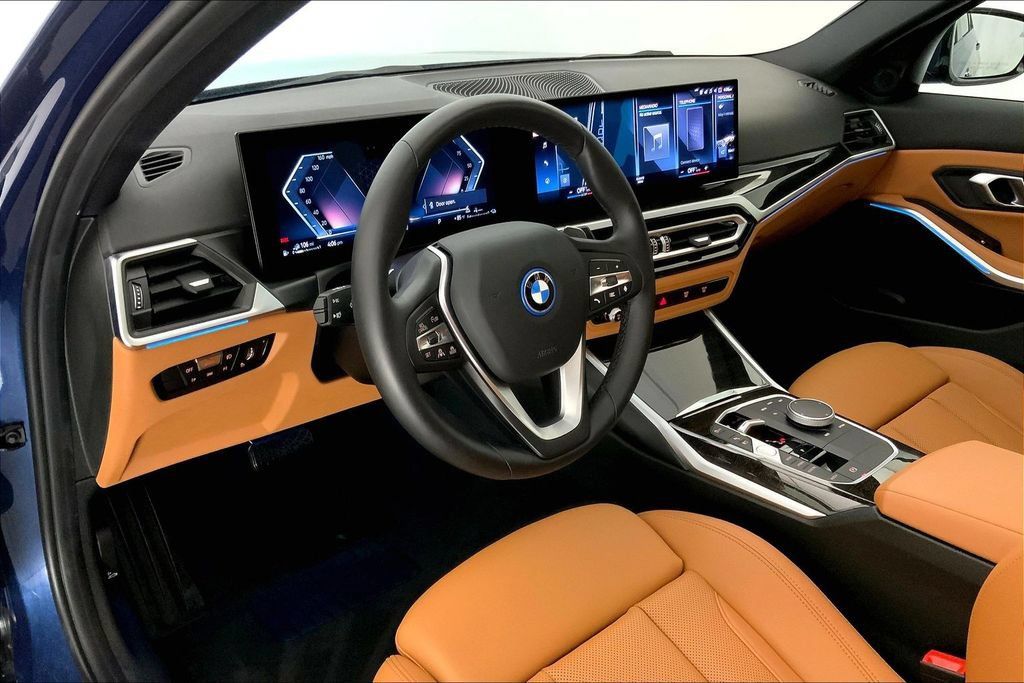 Used 2023 BMW 330e xDrive AWD/4WD image 21