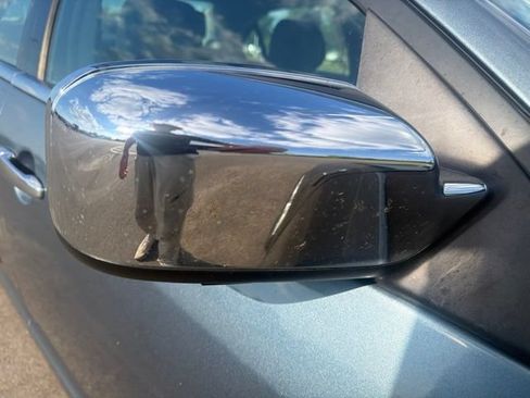 Used 2012 Lincoln MKZ FWD image 5