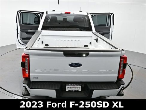 Used 2023 Ford F250 XL w/ STX Appearance Package image 36
