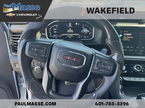 Used 2023 GMC Sierra 1500 AT4 w/ AT4 Premium Package AWD/4WD image 14