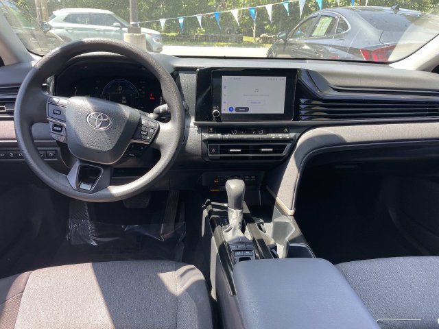 Used 2025 Toyota Camry LE FWD image 16