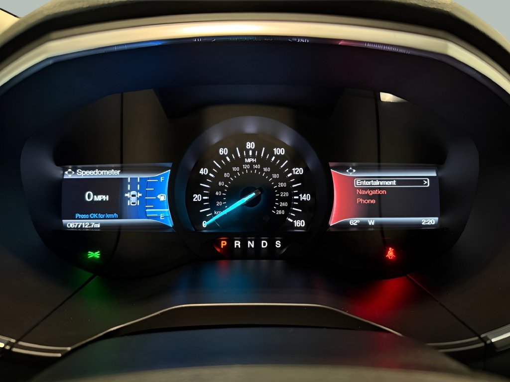 Used 2017 Ford Edge Titanium w/ Equipment Group 302A FWD image 24