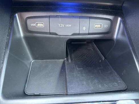 Used 2023 Hyundai Santa Cruz Limited AWD/4WD image 13