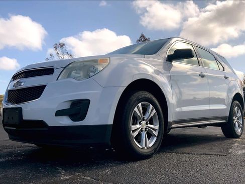 Used 2014 Chevrolet Equinox LS image 34