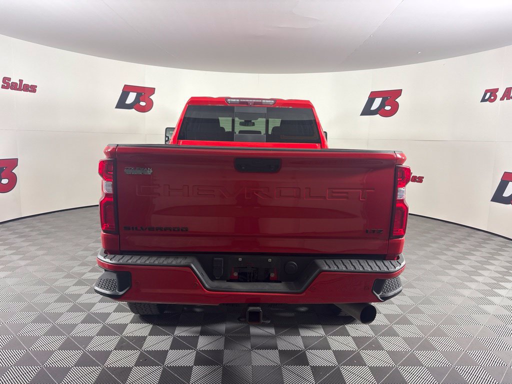 Used 2022 Chevrolet Silverado 2500 LTZ w/ LTZ Plus Package AWD/4WD image 7