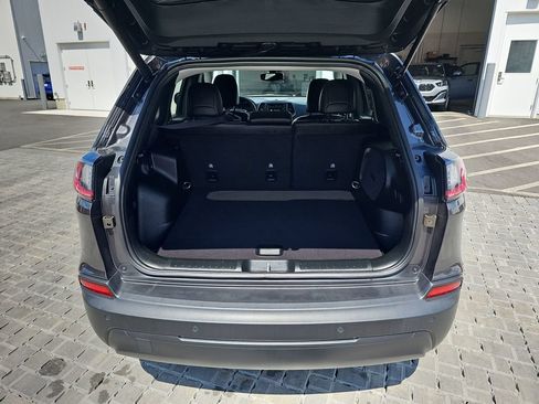 Used 2023 Jeep Cherokee Altitude Lux w/ Lux Elite Package AWD/4WD image 23