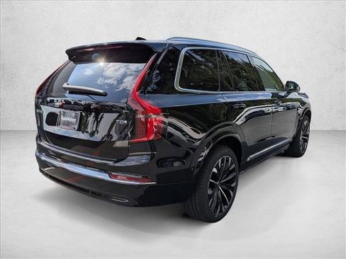 New 2026 Volvo XC90 T8 Ultra w/ Lounge Package AWD/4WD image 2