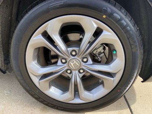 Used 2024 Honda Accord EX image 29