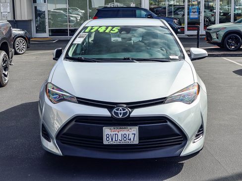 Used 2019 Toyota Corolla LE FWD image 16